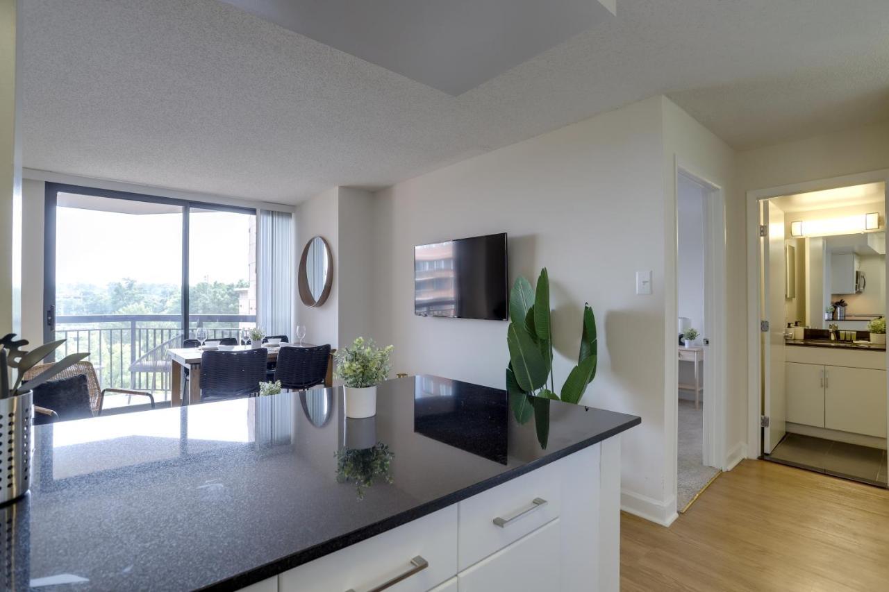 Stylish And Charming Apartment In Pentagon City Arlington Exteriör bild